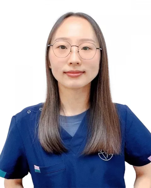 新竹巨城耘新復健科診所-賴芳妤