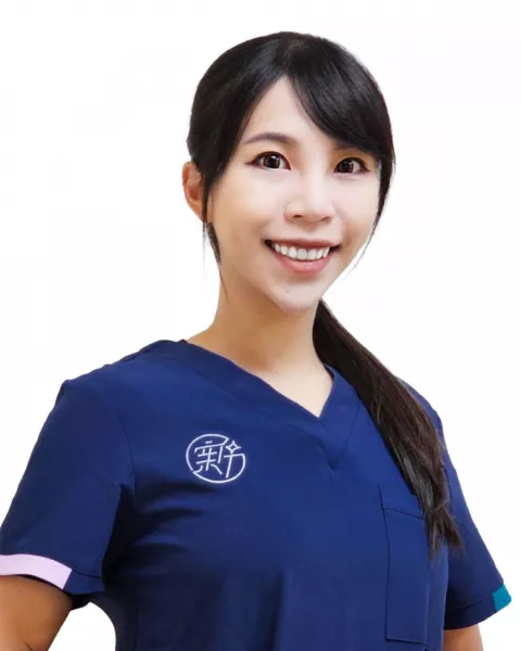 新竹巨城耘新復健科診所-李佳瑾